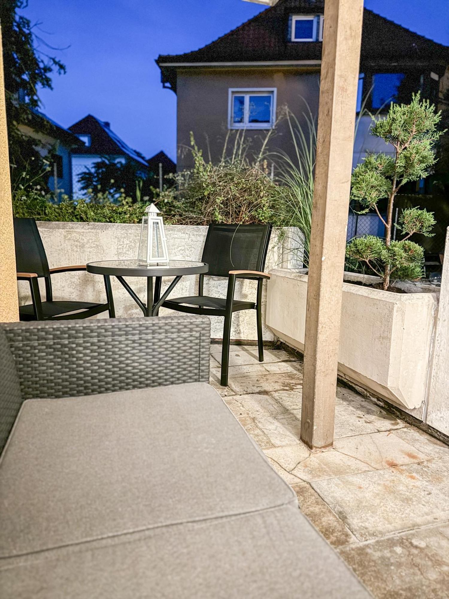 Leonardo Wuerzburg I Freistehende Badwanne Apartment Exterior photo